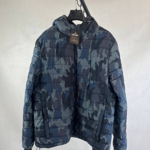 کاپشن مردانه طرح ارتشی پفی کلاه دار برند N.Z.K