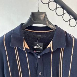 پولوشرت مردانه راه‌راه، رنگ سرمه‌ای و کرم