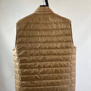 جلیقه مردانه طلایی پفی