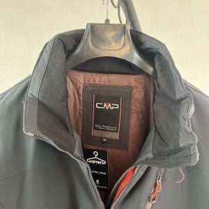 کاپشن مردانه مشکی یقه‌بلند