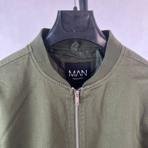 کاپشن مردانه سبز ارتشی زیپ دار مدل بامبر