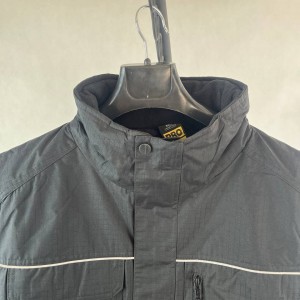 جلیقه مردانه مشکی چندجیبه و زیپ دار