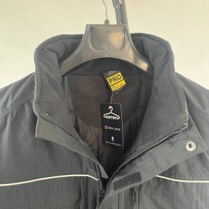 جلیقه مردانه مشکی چندجیبه و زیپ دار