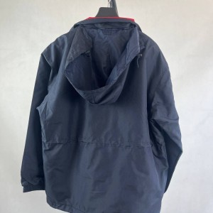 کاپشن مردانه سرمه ای یقه بلند دکمه های ضد باران