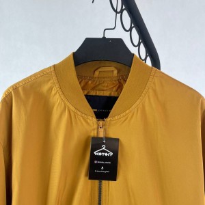 بادگیر مردانه خردلی زیپ جلو ضد باد