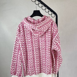 سویشرت LOVE قرمز و سفید