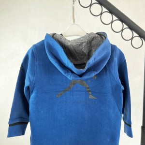 سویشرت بچگانه آبی کلاه دار