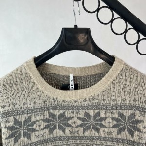 بافت زنانه کرم با طرح برفی برند FABIO DI FIRENZE