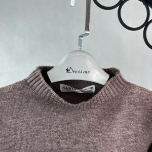 نمای یقه سویشرت بافت