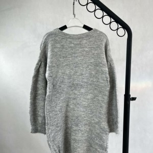 نمای پشت بافت دخترانه