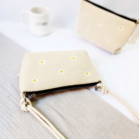 کیف کنفی بابونه ای رایا RAYA