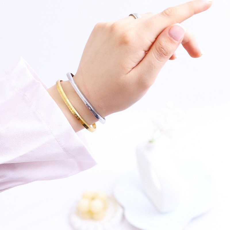 بنگل ولینگتون DANIEL WELLINGTON