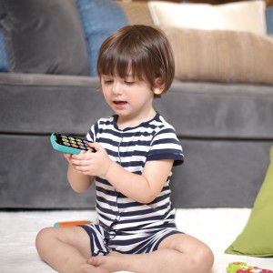 موبایل آموزشی هولا تویز