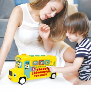 اتوبوس آموزشی هولا تویز