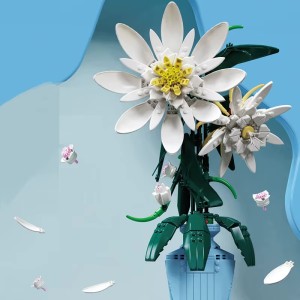 لگو گل اپی‌فیلوم شب‌تاب تزئینی