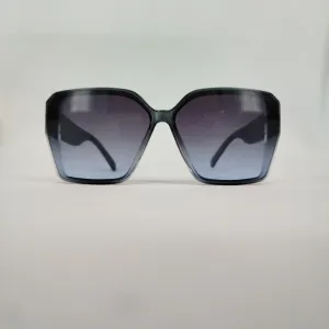 عینک آفتابی زنانه برند GUCCI کد 093