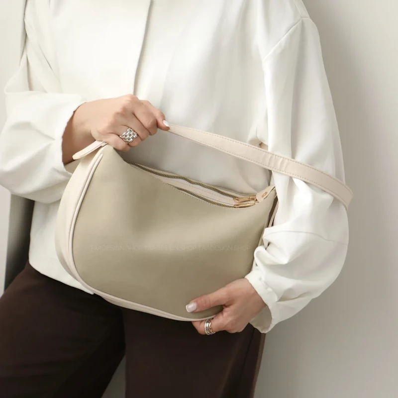 کیف زنانه دوشی مدل کمند جیر