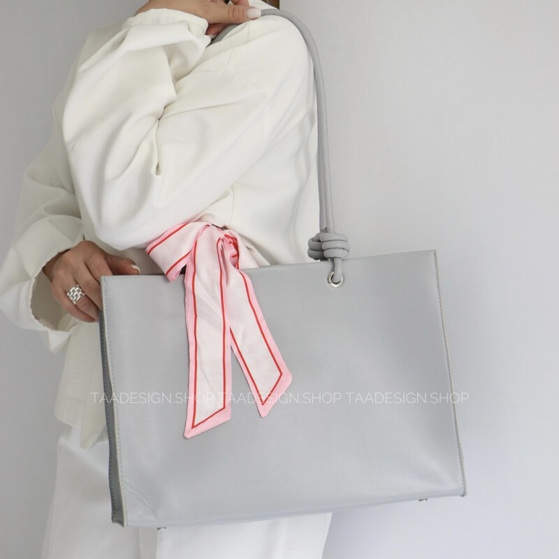 کیف زنانه بزرگ مدل فیونا