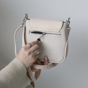 کیف زنانه دوشی مدل آرسانا