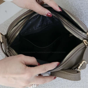 کیف زنانه دوشی مدل ماگریتا