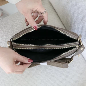 کیف زنانه دوشی مدل ماگریتا