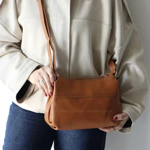 کیف زنانه دوشی مدل چیلکو