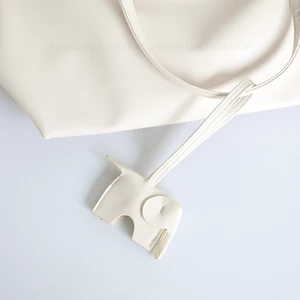 کیف زنانه بزرگ مدل کندل