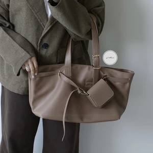 کیف زنانه بزرگ مدل گیسو