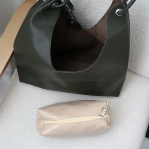 کیف زنانه بزرگ مدل میترا