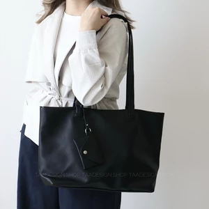 کیف زنانه بزرگ مدل مهرگان