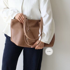 کیف زنانه بزرگ مدل مهرگان