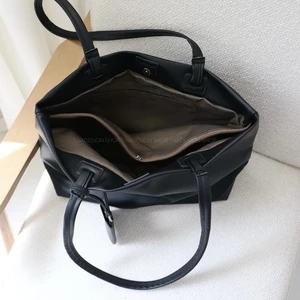 کیف زنانه بزرگ مدل مهرگان