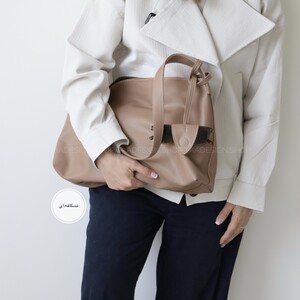 کیف زنانه بزرگ مدل پروا