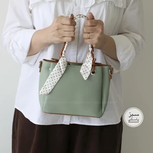 کیف زنانه دوشی مدل مینی آرتام