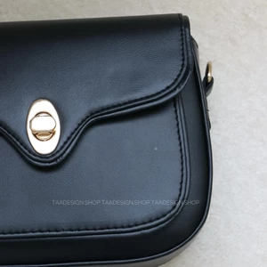 کیف زنانه دوشی مدل ژینوس