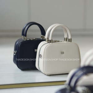 کیف دوشی و دستی زنانه مدل تیشین