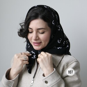 مینی اسکارف مدل کلود