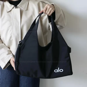 ساک ورزشی و مسافرتی آمایا