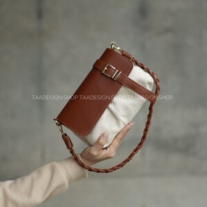 کیف دوشی زنانه مدل نیکو