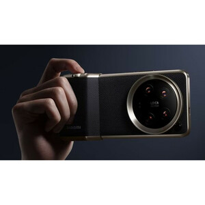 گوشی موبایل شیائومی مدل 15 Ultra دو سیم کارت ظرفیت 512 گیگابایت و رم 16 گیگابایت