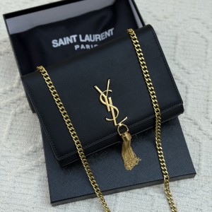 SAINT LAURENT