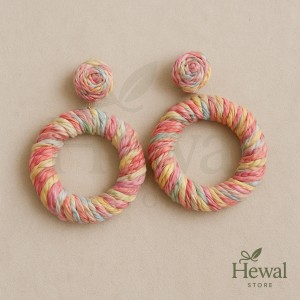 گوشواره «رنگ‌چین» حصیری