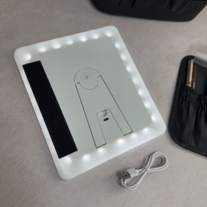کیف آرایشی آینه دار LED