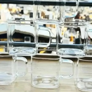 لیوان دسته‌دار پیرکس دلی سوگا مدل مستطیلی