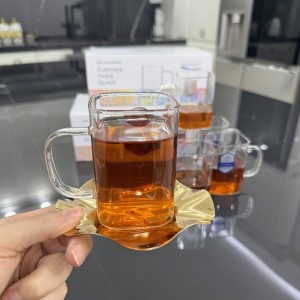 لیوان دسته‌دار پیرکس دلی سوگا مدل مستطیلی