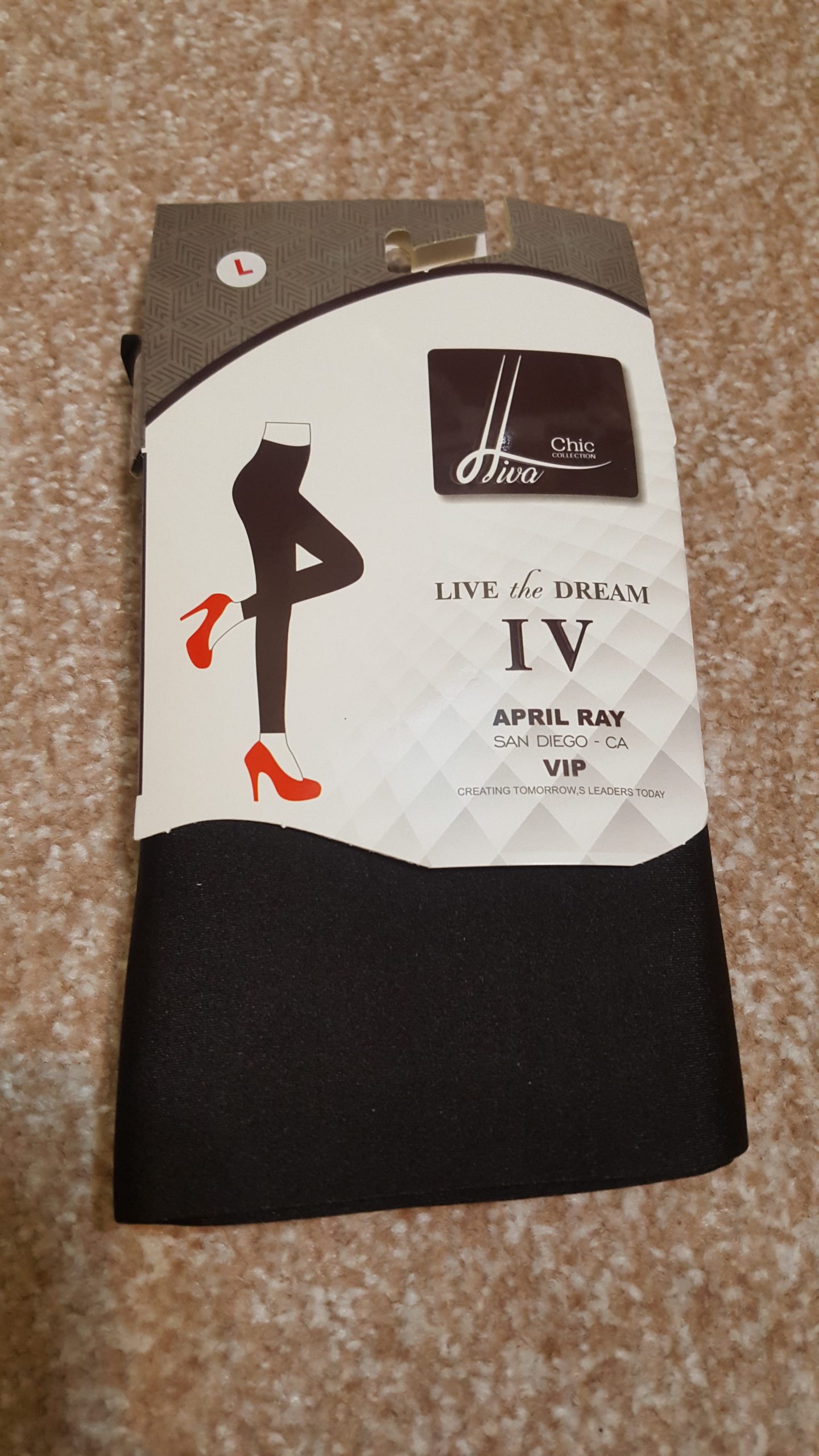 شلوارک براق بالا زانو جیب دار مشکی(11100)