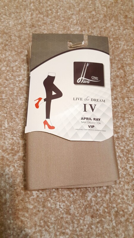 شلوارک براق بالا زانو بژ