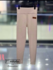 لگ-کبریتی-داخل-مخمل-(6)