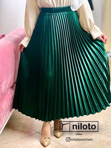 دامن-پلیسه-سبز-زمردی