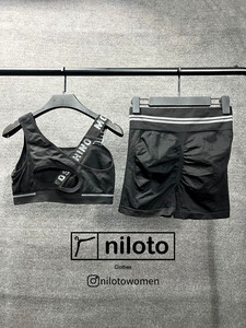 ست-نیم-تنه-شورتک-سیملس-(4)